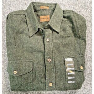 st johns bay chamois cloth button up shirt mens medium green outdoor fall warm.
